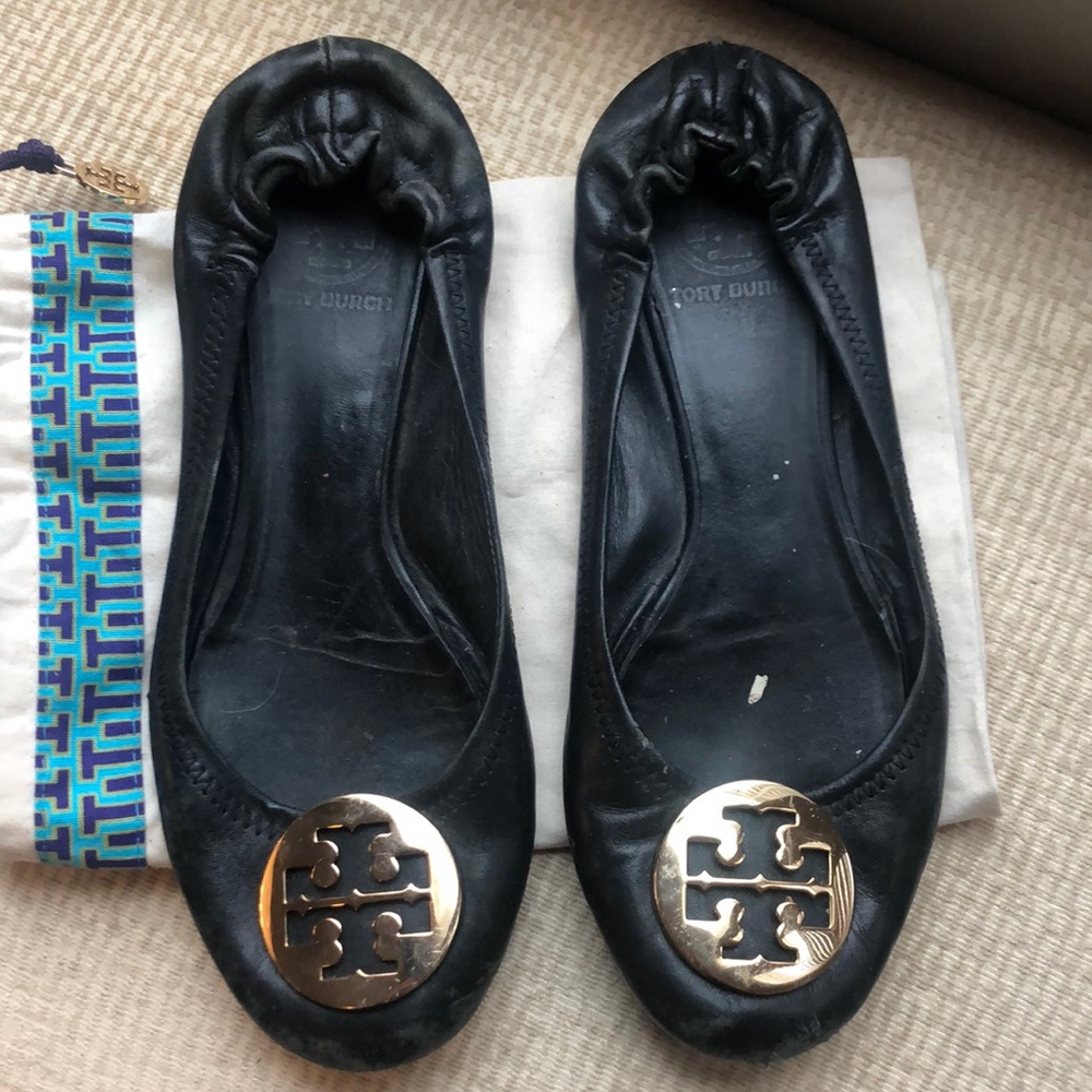 Tory Burch Logo flat size 8 black